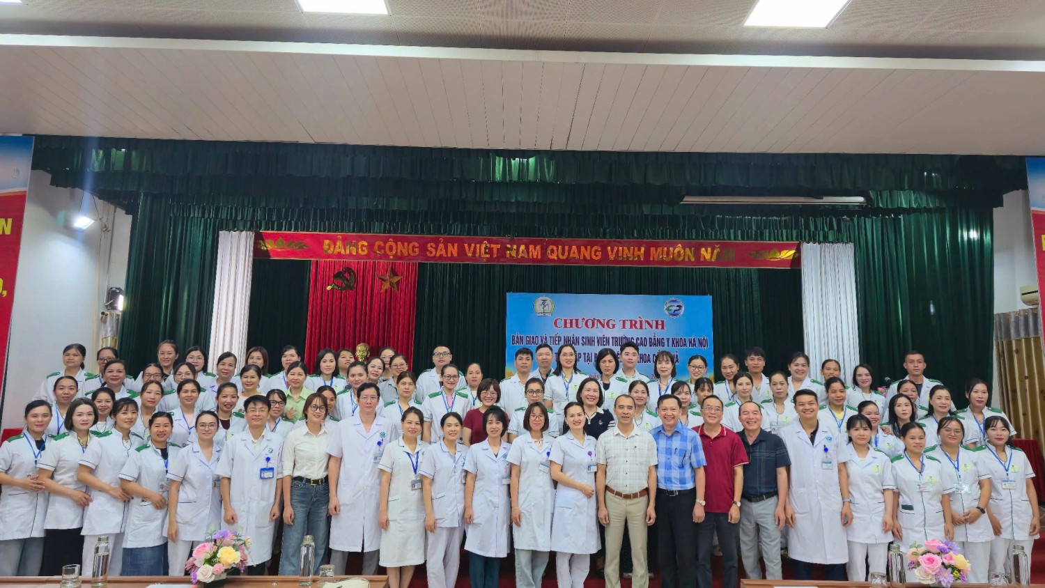 Bệnh viện đa khoa Cẩm Phả tiếp nhận sinh viên Trường Cao đẳng y khoa Hà Nội đến thực tập